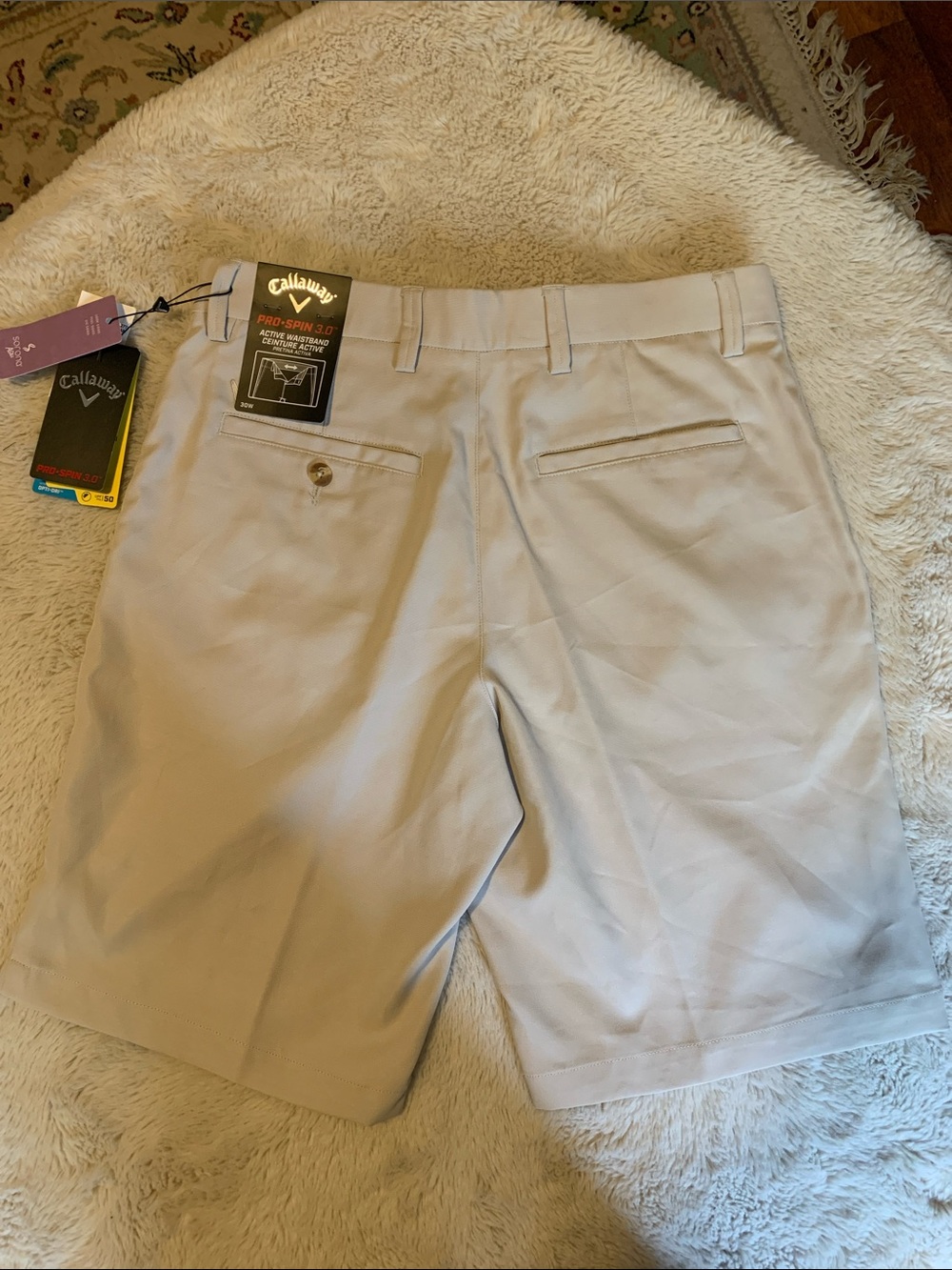 Callaway Men's Classic Performance Golf Shorts Light Khaki 30” UPF Pro-Spin Golf